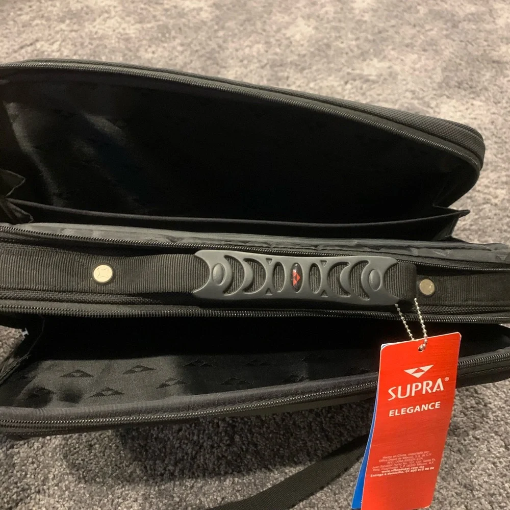 Laptop case - Picture 3 of 5